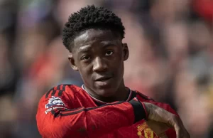 Manchester United set to negotiate improved contract with Kobbie Mainnoo