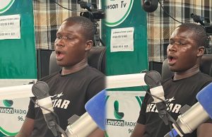 Guy turns “gyimi gyimii” after a lady in her menses cur$Ed him