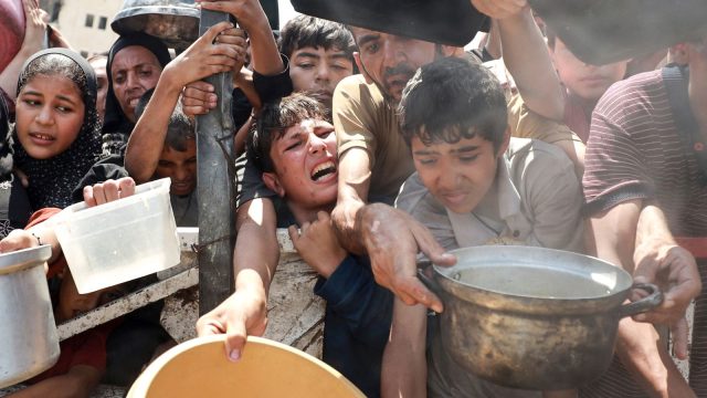 skynews-palestinians-food-aid_6976538.jpg