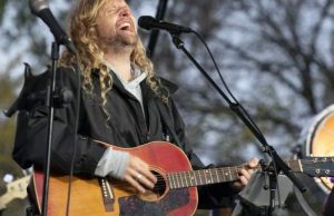 Abbotsford, B.C., denies permit for MAGA singer