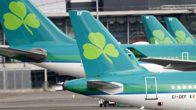 skynews-dublin-airport-ireland_7026100.jpg