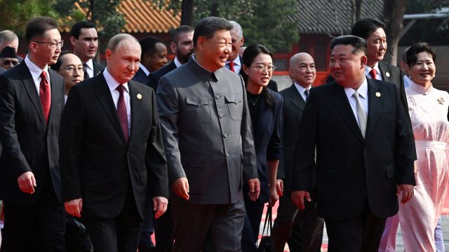 skynews-putin-xi-kim-jong-un_7009722.jpg