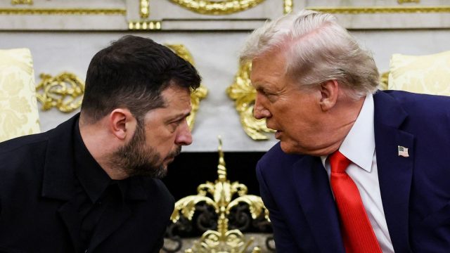 skynews-trump-zelenskyy_6994969.jpg