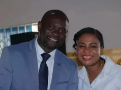 Y3su koraa y3 gyae hem: Late John Kumah’s wife marries again