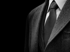 How the right suit shapes your first impression – Hollywood Life