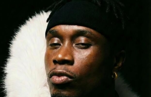 EL officially signs with Sony Music Publishing West Africa