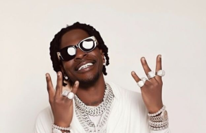 Shatta Wale ventures into poultry farming