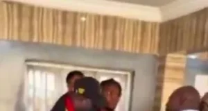 Father arrests gym instructor for impregnating his daughter