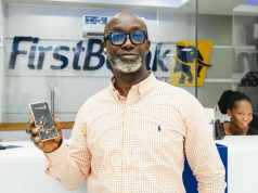 FirstBank celebrates valentine’s day with customers