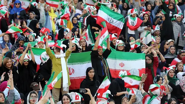 2025405-iran-soccer-fans-getty.webp.webp