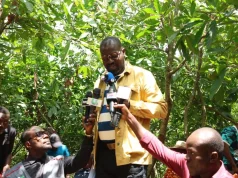 Annoh-Dompreh leads Minority Caucus to tour cocoa-growing areas in Eastern Region