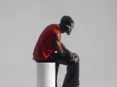 E.L to headline The Camden Assembly in London