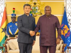 New Chinese Ambassador presents credentials to President Mahama