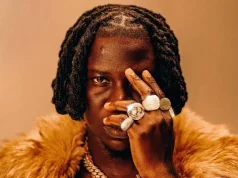 Stonebwoy gets emotional, breaks into tears during Nsawam Prison performance