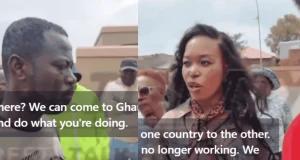 Video of South Africans confronting a Ghanaian to leave their country