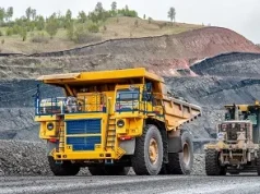 The invisible issues in mine-to-state transitions: The case of the Damang transition