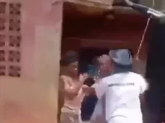 Lady teams up with her friends to lash another lady for sleeping with her man