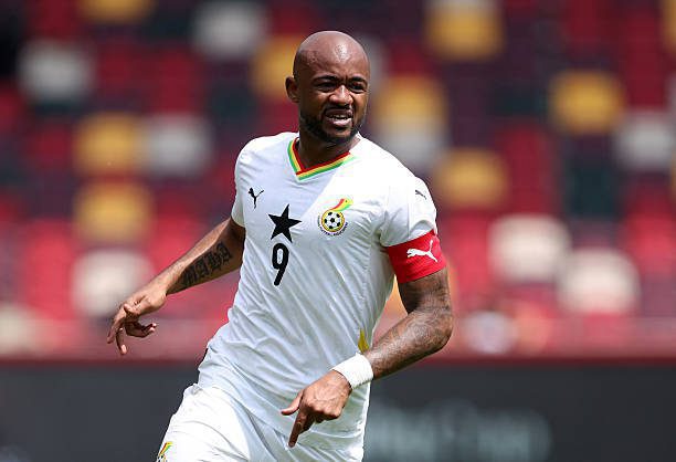 J-J-AYEW.jpg