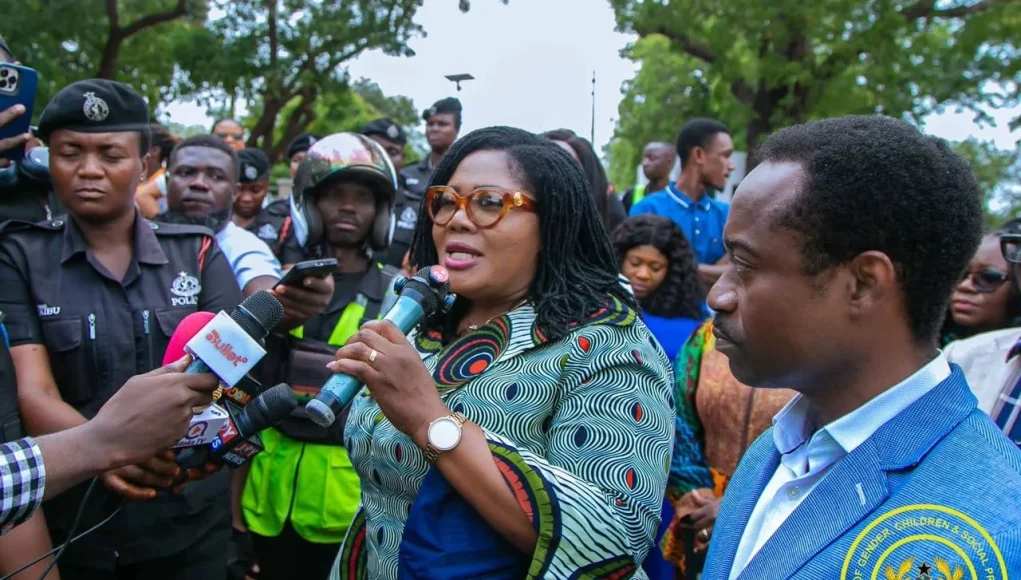 b45ed3c7-3c6e-494e-97d2-406feaf422d8.jpeg