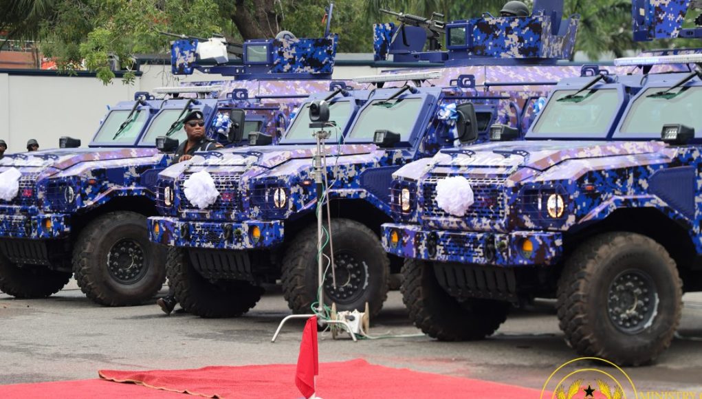 Police-Armoured-Car-04-12-25-25-5583-1280x640-1.jpg