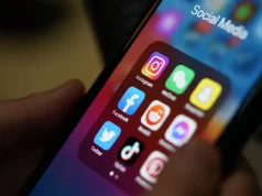 UK to Ban Social Media Access for Under-16s