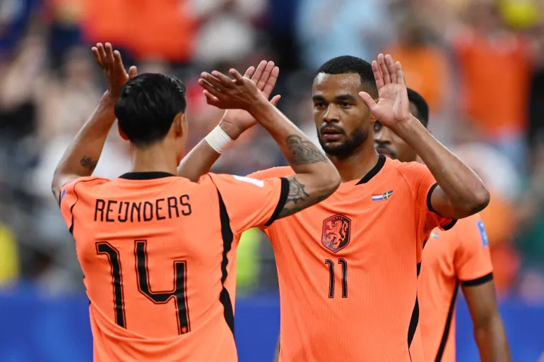 2026-06-20T182018Z_1604769504_UP1EM6K1EXSKZ_RTRMADP_3_SOCCER-WORLDCUP-NLD-SWE-1781983367.webp