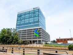 Standard Chartered explores sale of retail business