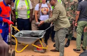 President Mahama, Vice President lead cleanup exercise across seven flood-hit regions