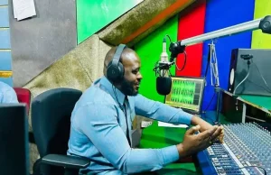 Nana Romeo Calls on EOCO to Investigate Young Ghanaians Driving Luxury Cars Without Known Income