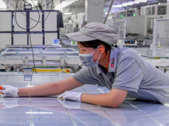 Trump imposes 15% tariff on key chip material to counter China
