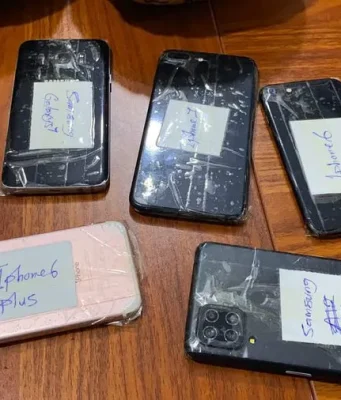 Thief Allegedly Swallows Five SIM Cards After Police Arrest