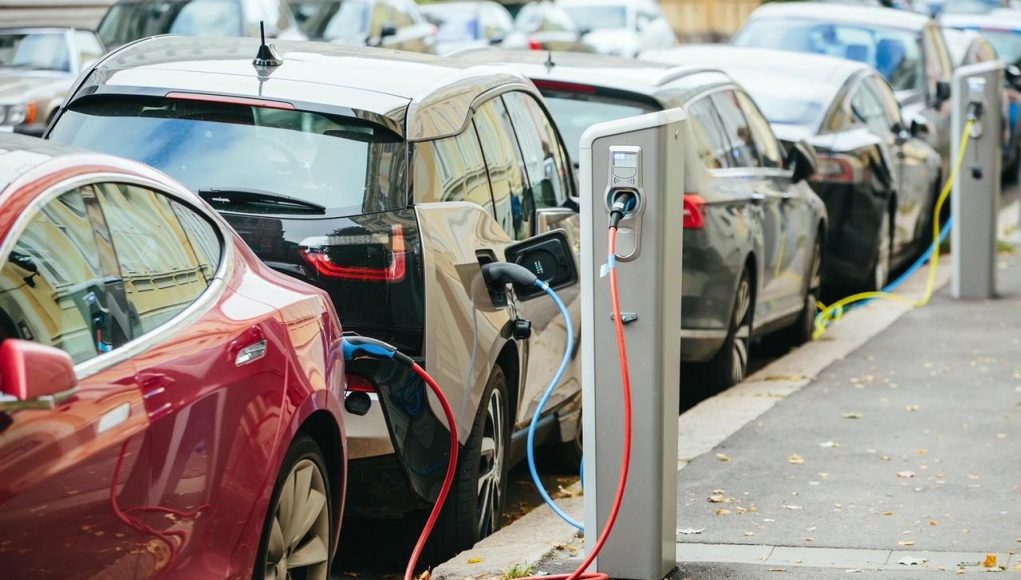 Science-Electric-Vehicles-1.jpg