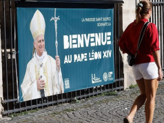 Hundreds of thousands expected in Paris for Pope’s visit