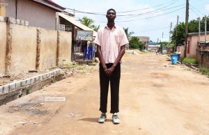The 7-foot giant of Ngleshie Amanfro: Seven-foot Ghanaian Ephraim Saawa dreams of joining the national basketball team