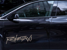 Tesla aims to sell Cybercab robotaxis by end of year despite federal probe