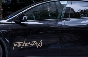 Tesla aims to sell Cybercab robotaxis by end of year despite federal probe