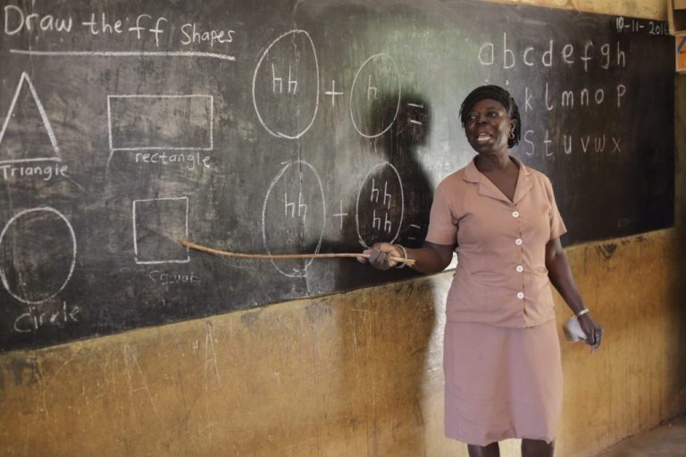 teachers-uniform.jpg